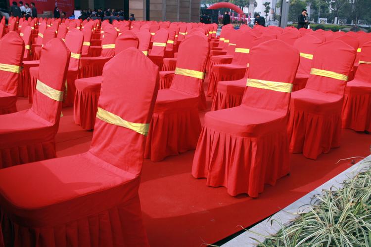 上海地毯出租桌椅出租气球拱门出租